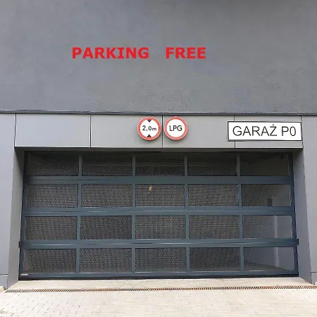 Q Grand - 3 Pokojowe Klimatyzowane Przy Manufakturze Z Garazem Gratis, Fv