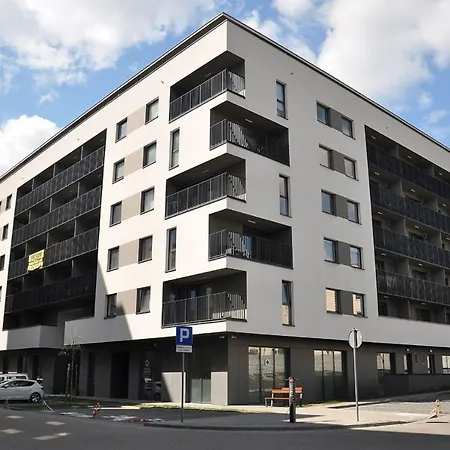 Q Grand - 3 Pokojowe Klimatyzowane Przy Manufakturze Z Garazem Gratis, Fv