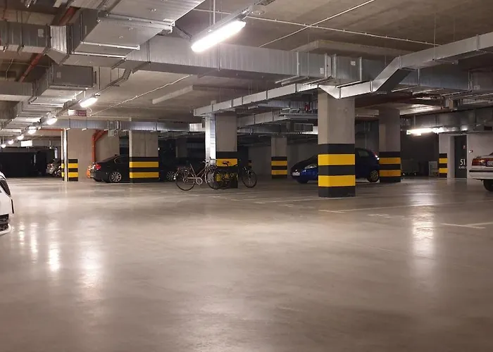 Q Grand - 3 Pokojowe Klimatyzowane Przy Manufakturze Z Garazem Gratis, Fv شقة