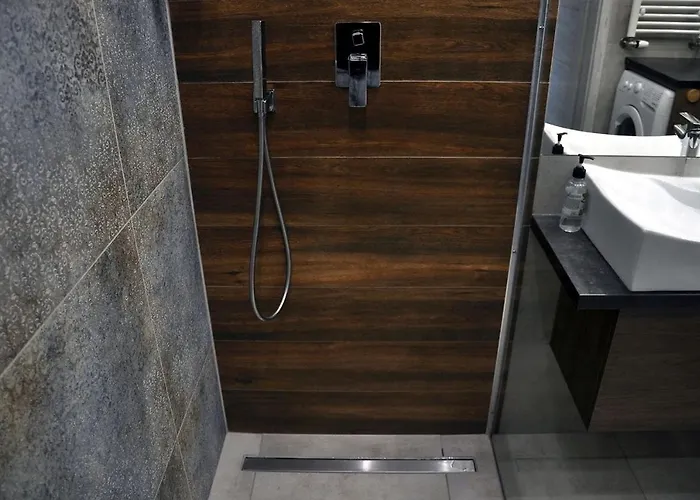 Q Grand - 3 Pokojowe Klimatyzowane Przy Manufakturze Z Garazem Gratis, Fv * وودج