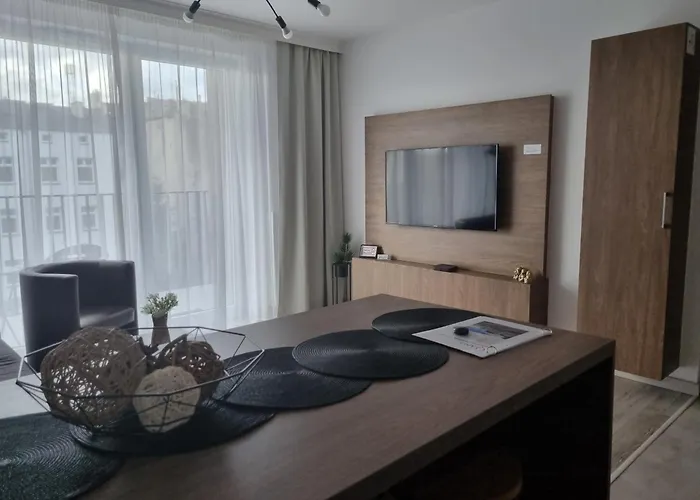 Q Grand - 3 Pokojowe Klimatyzowane Przy Manufakturze Z Garazem Gratis, Fv דירה