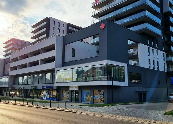 Q Grand - 3 Pokojowe Klimatyzowane Przy Manufakturze Z Garazem Gratis, Fv شقة *