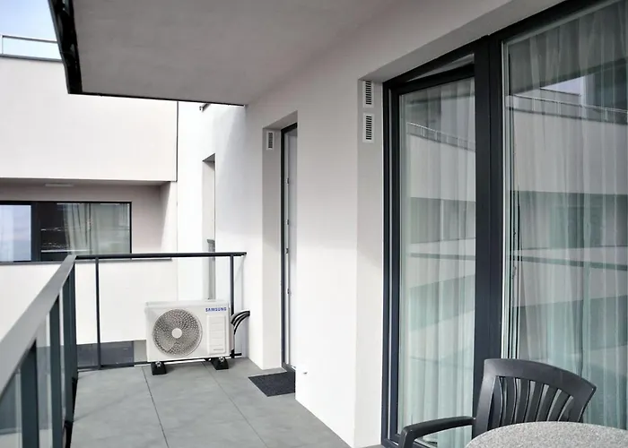 Q Grand - 3 Pokojowe Klimatyzowane Przy Manufakturze Z Garazem Gratis, Fv דירה לודז'