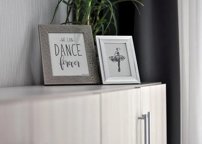 דירה Q Grand - 3 Pokojowe Klimatyzowane Przy Manufakturze Z Garazem Gratis, Fv לודז'