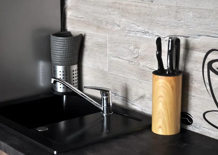 Q Grand - 3 Pokojowe Klimatyzowane Przy Manufakturze Z Garazem Gratis, Fv לודז'