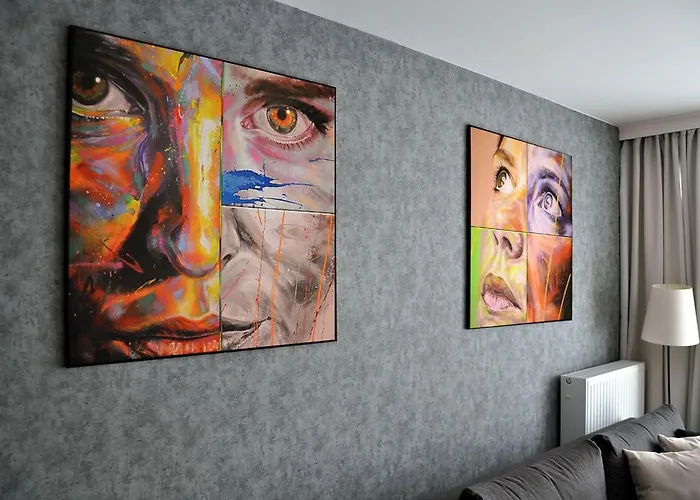 Q Grand - 3 Pokojowe Klimatyzowane Przy Manufakturze Z Garazem Gratis, Fv דירה *