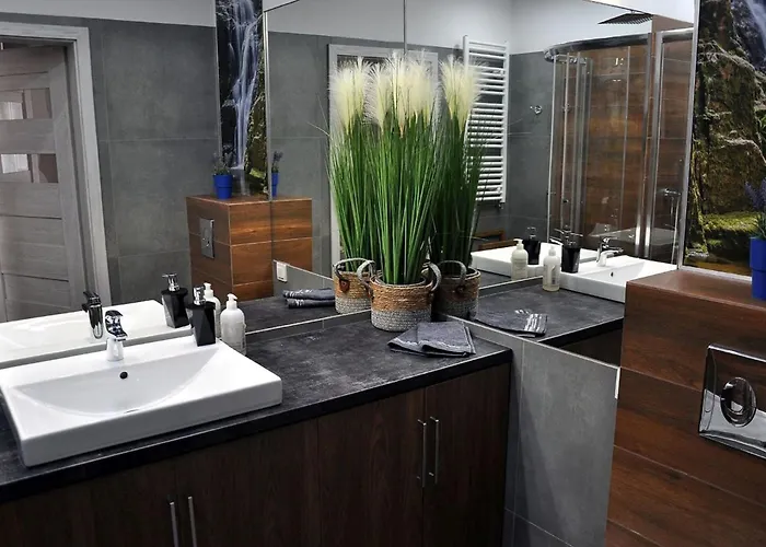 Q Grand - 3 Pokojowe Klimatyzowane Przy Manufakturze Z Garazem Gratis, Fv * وودج